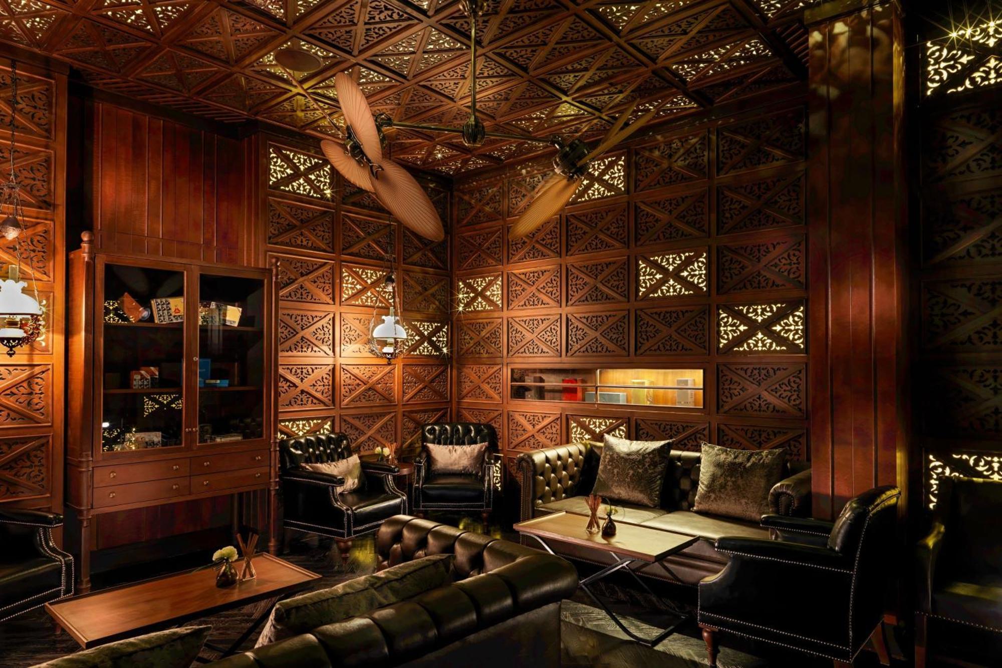 Hotel Muse Bangkok, Autograph Collection - Marriott International מראה חיצוני תמונה The interior of the bar