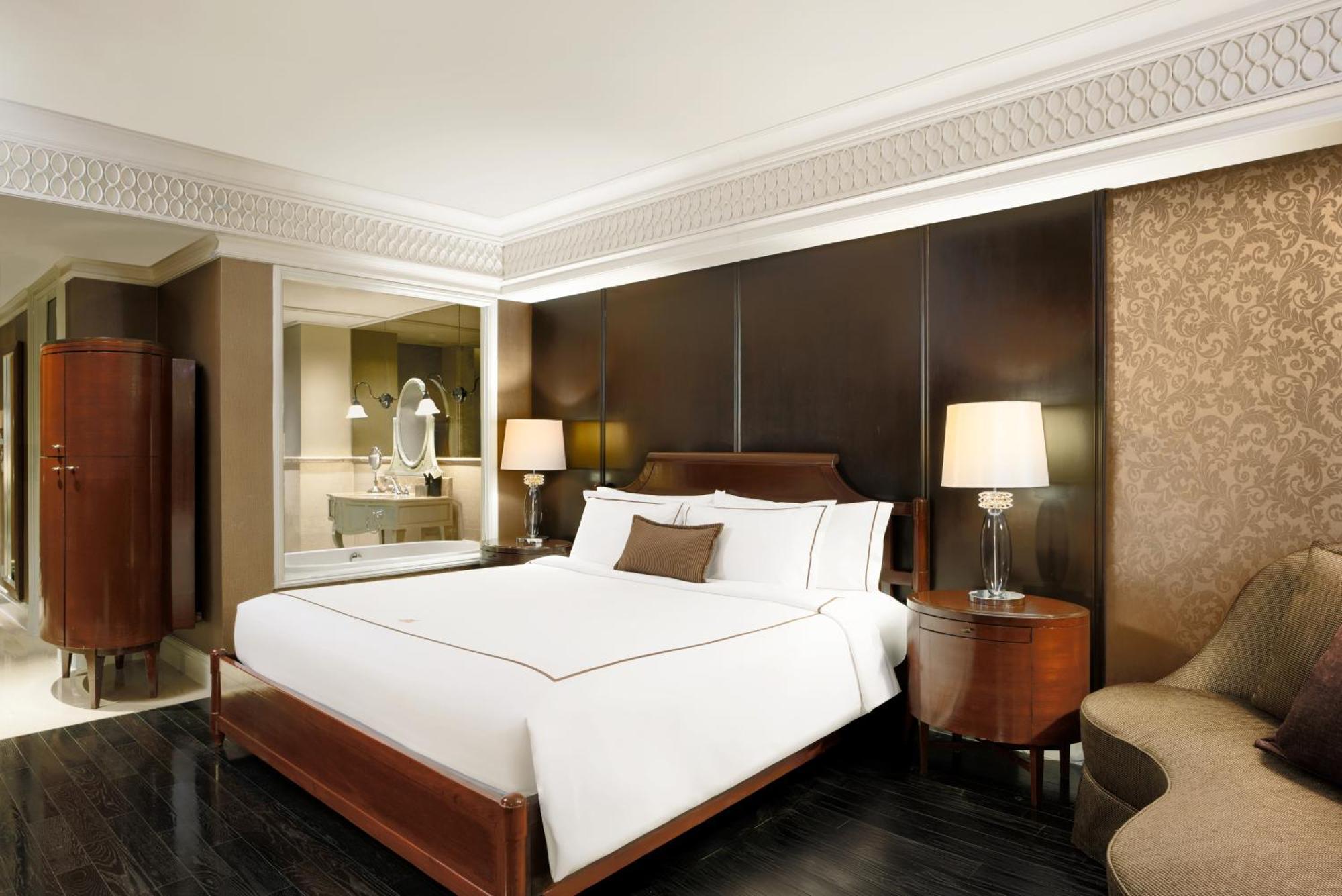 Hotel Muse Bangkok, Autograph Collection - Marriott International מראה חיצוני תמונה A bedroom at the hotel